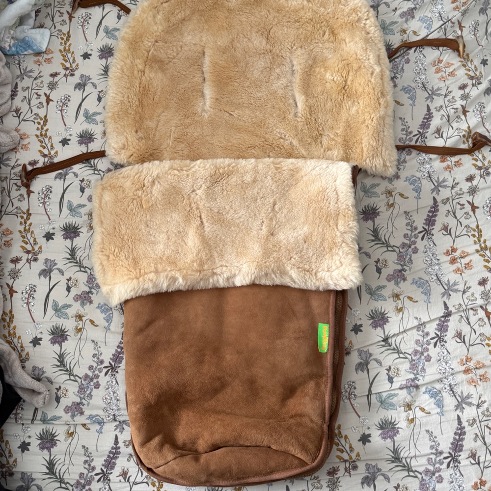 SnugglePie NZ Shearling Stroller Sack (as seen in People Mag)